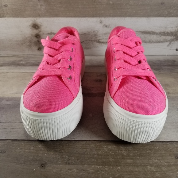 Steve Madden Emmi Shoes - Picture 3 of 8